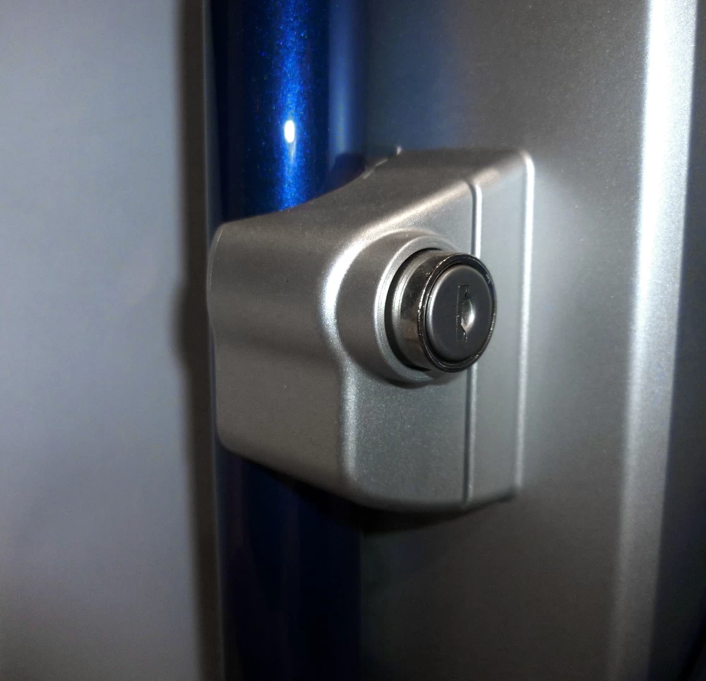 Flyer Battery Lock Cover ABUS Lock Cylinder From MY 2011 4 Flyer Battery Lock Cover ABUS Lock Cylinder From MY 2011 – Bild 2