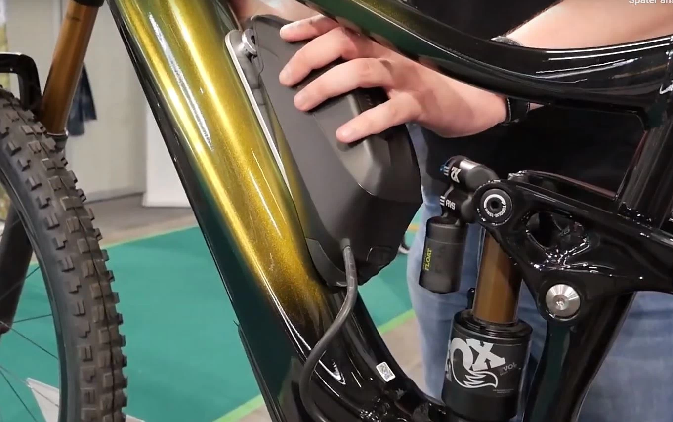 Giant EnergyPak Plus Range Extender Montageplatte 5 Giant EnergyPak Plus Range Extender Montageplatte – Bild 3