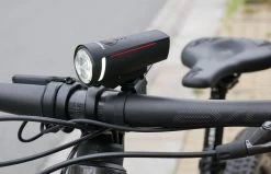 Trelock Licht-Set LS 300 I-GO VECTOR 10 Trelock Licht-Set LS 300 I-GO VECTOR -Bike Zubehör ls 300 i go action 2