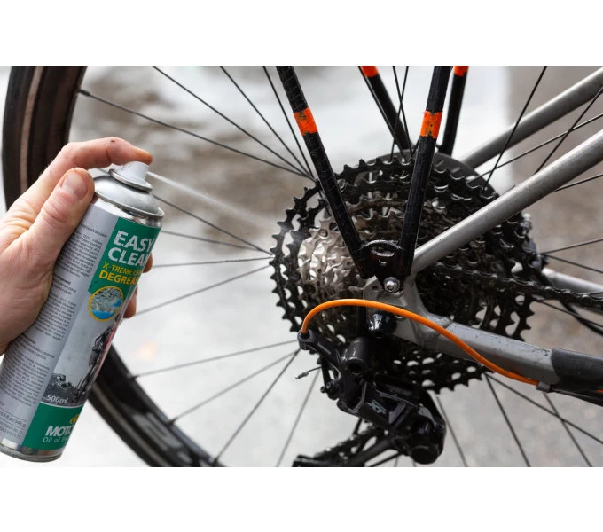 Motorex Easy Clean Ketten- Und Teilereiniger 6 Motorex Easy Clean Ketten- Und Teilereiniger – Bild 4