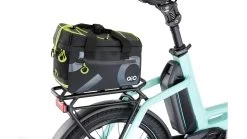 Qio Gepäckträgertasche NOAH 9 Qio Gepäckträgertasche NOAH -Bike Zubehör qio gepaecktraegertasche noah montiert am qio