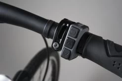 Shimano Elektrofahrrad Lenkerfernbedienung STePS SW-E6000 7 Shimano Elektrofahrrad Lenkerfernbedienung STePS SW-E6000 -Bike Zubehör shimano steps unterstuezungsschalter swe6000 montiert rechts anthrazit