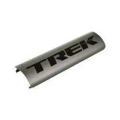 Trek Battery Cover PowerTube 500 Wh 40 Trek Battery Cover PowerTube 500 Wh -Bike Zubehör trek battery cover powertube 500 gunmetal trek black metallic glossy