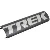 Trek Powerfly 29 2021/22 Akkucover 2 Trek Powerfly 29 2021/22 Akkucover -Bike Zubehör trek powerfly 29 2021 2022 akkucover lithium grey silver glaenzend